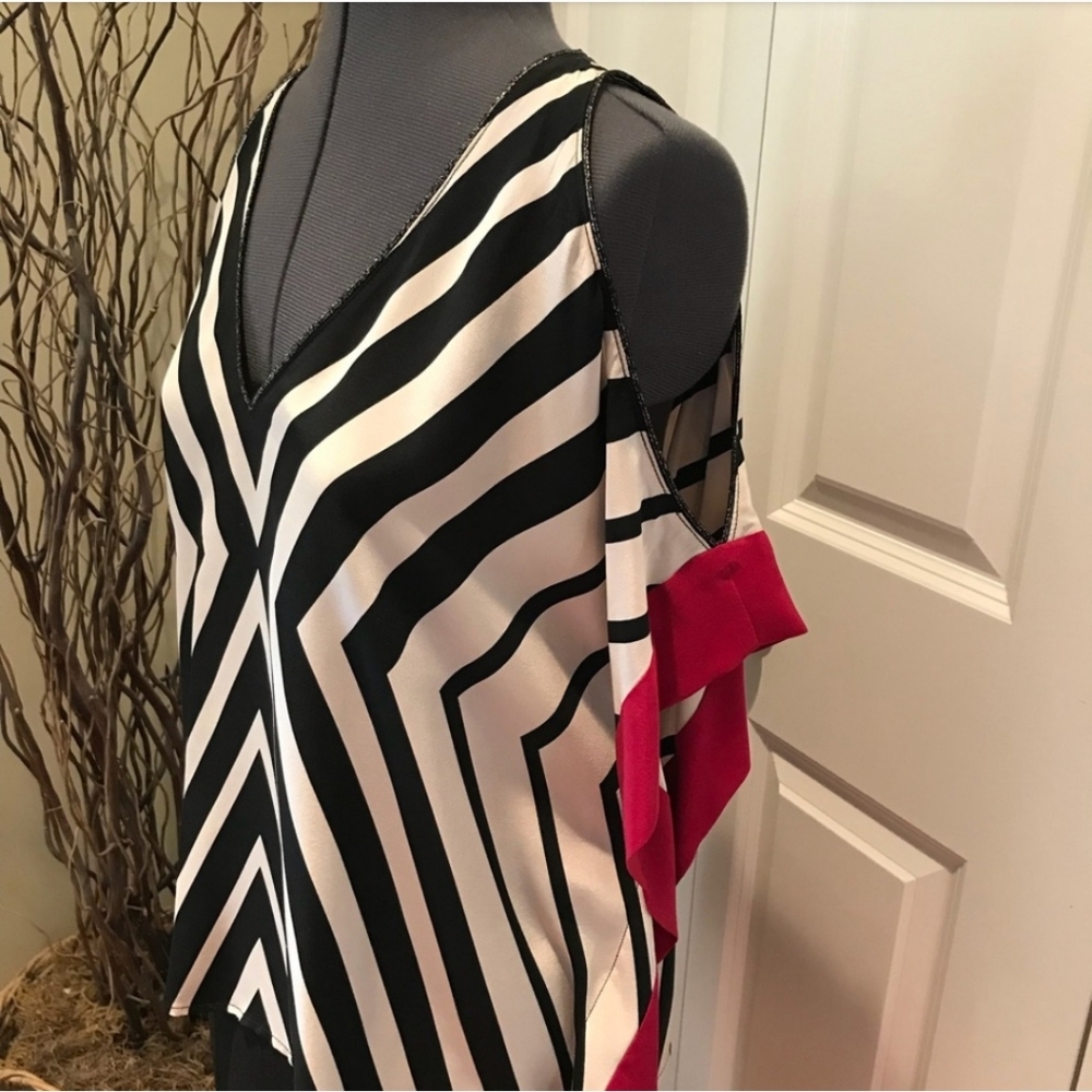 AKIKO Black Cream Pink Chevron Deep V-Neck Cold Shoulder Silk Poncho Tunic